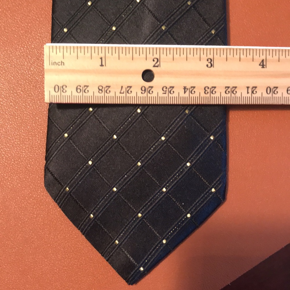 Donald Trump XLong Silk Tie - Picture 9 of 9